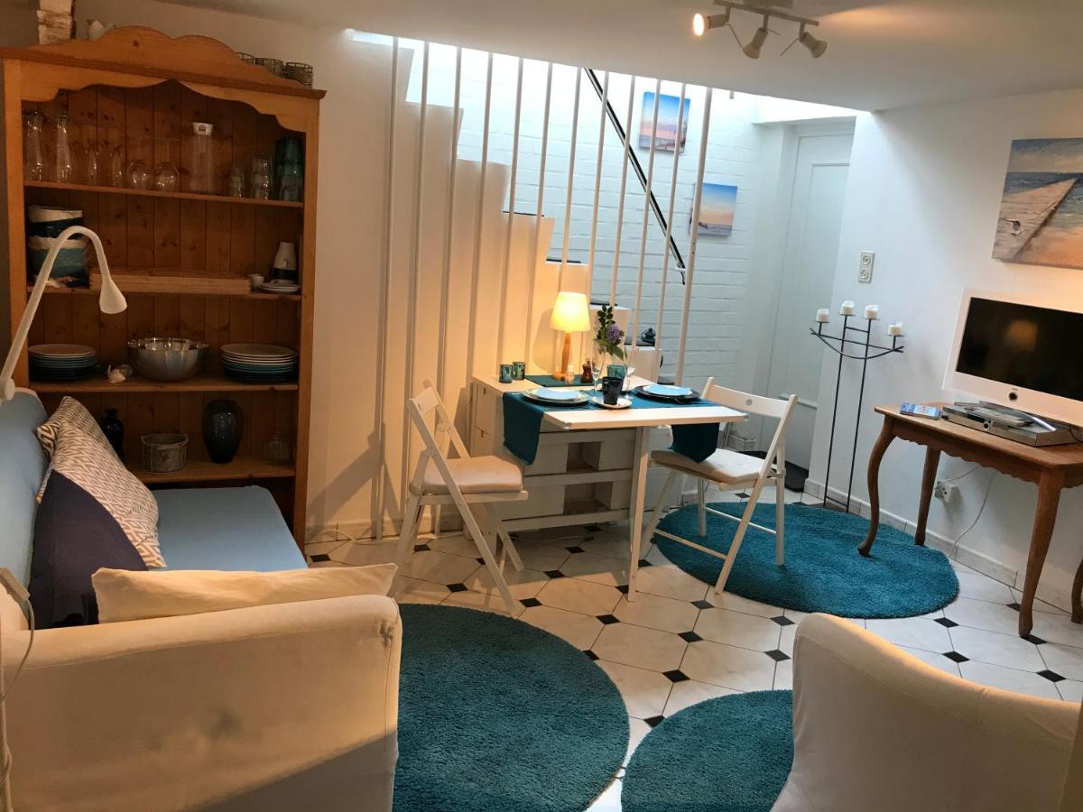 Nias Guesthouse 라인벡 외부 사진
